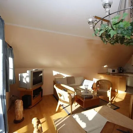 On The Old River Modern Retreat *