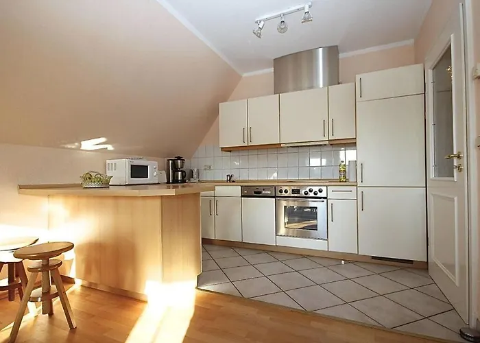 別荘 On The Old River Modern Retreat *